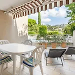Le Club Par Dodo-a-cassis Daire Cassis