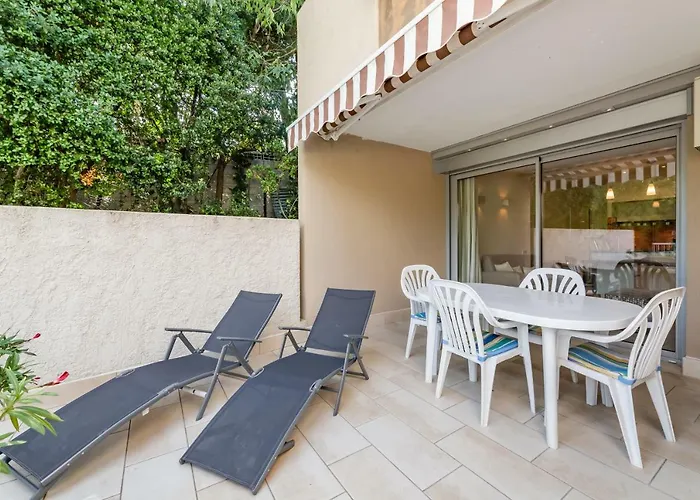 Le Club Par Dodo-a-cassis Cassis